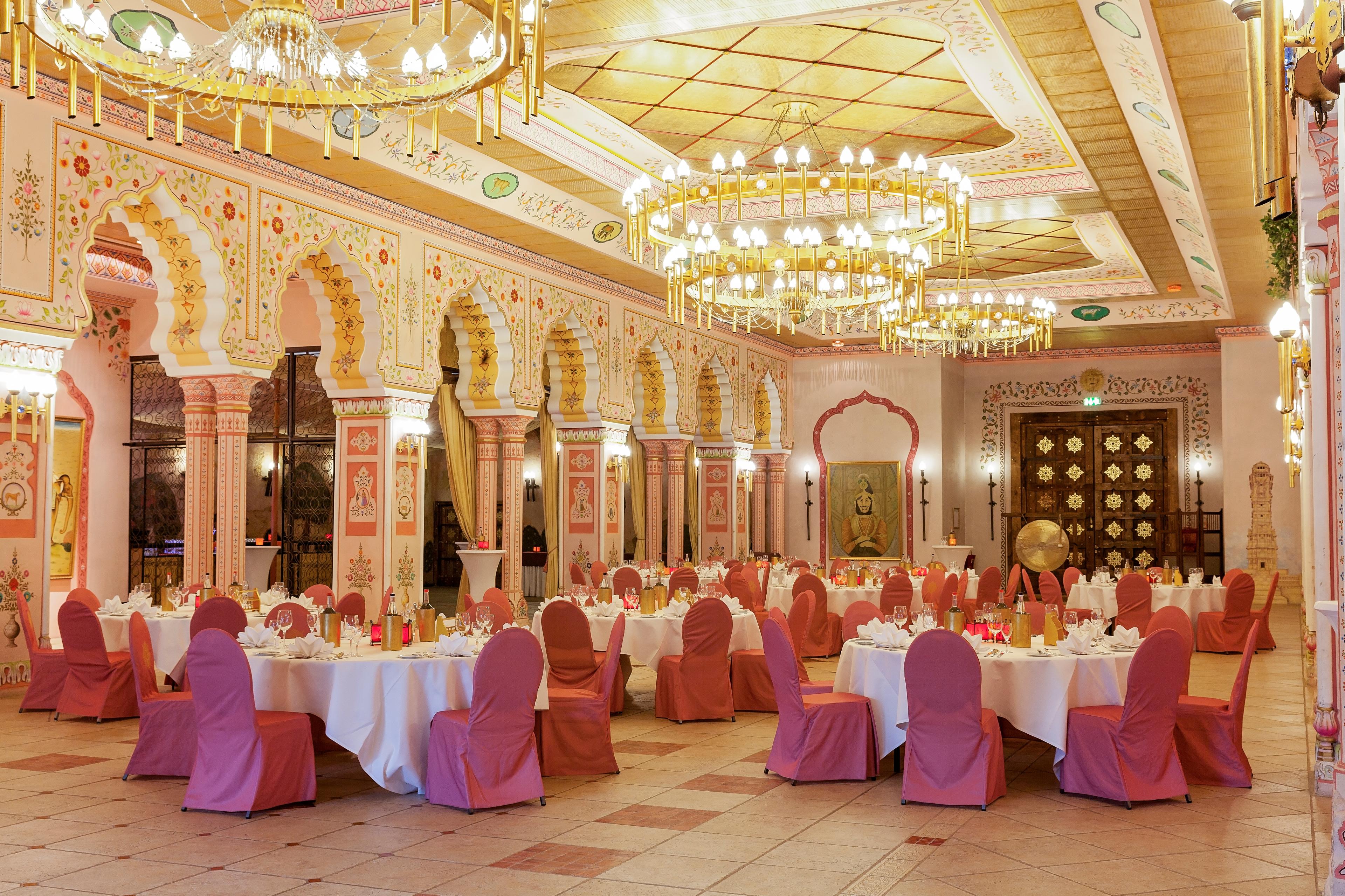 Bestuhlte Event-Location Prunksaal des Maharadscha