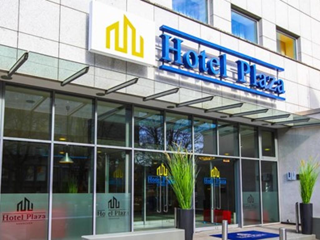 Hotel-Plaza